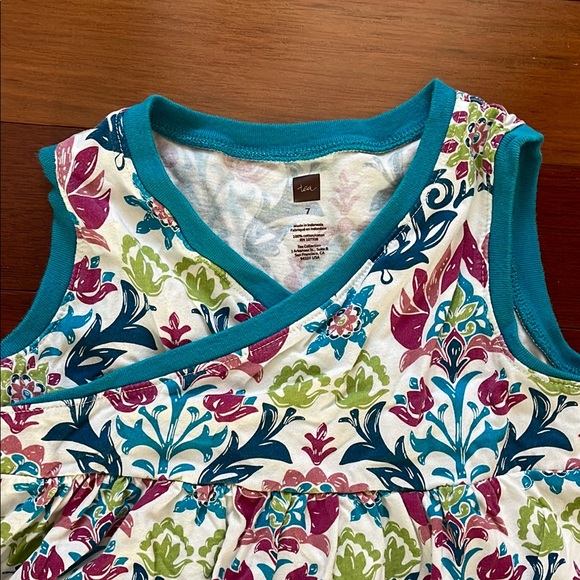 Floral Sleeveless Dress - Picture 4 of 5